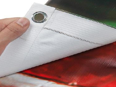 松滋喷绘和刀刮布的工艺区别。